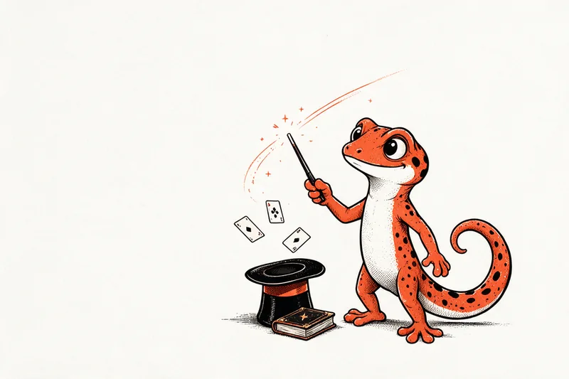 Le Gecko agite une baguette magique d’où jaillissent des étincelles et des étoiles orange, près d’un chapeau de magicien renversé, d’un grimoire fermé et de trois cartes à jouer flottantes.