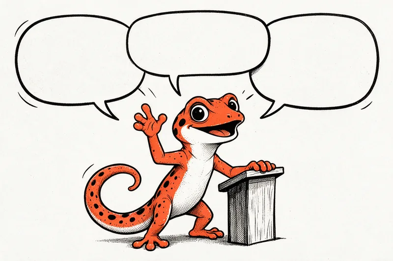 Le Gecko debout derrière un pupitre, main levée, en pleine prise de parole, trois bulles de dialogue vides s'envolant au-dessus de lui, dessinés à l'encre noire et orange.