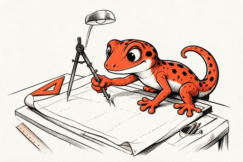 Le Gecko dessinateur tient un compas au-dessus d'un plan déroulé posé sur une table à dessin ; équerre orange, règles et pot de crayons l'entourent, illustration à l'encre noire et orange.